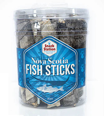 This &amp; That Snack Station - Fish Skin Sticks