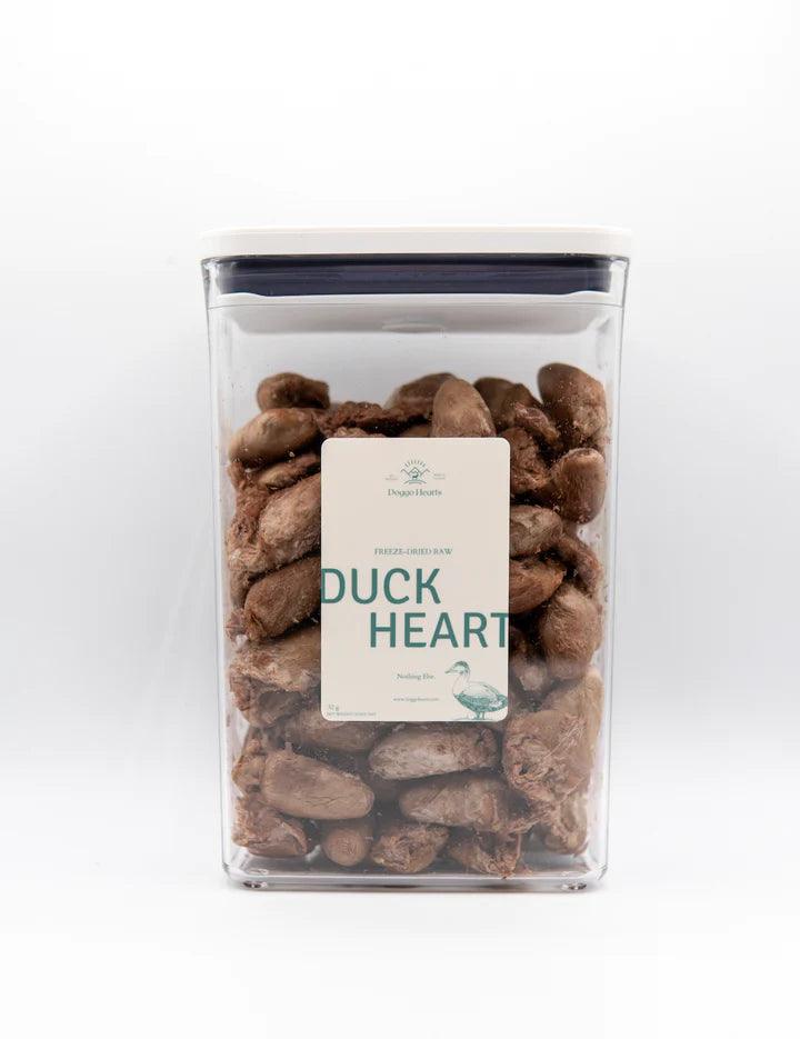 Doggo Hearts Freeze Dried Duck Heart (1pc) - Tail Blazers Etobicoke